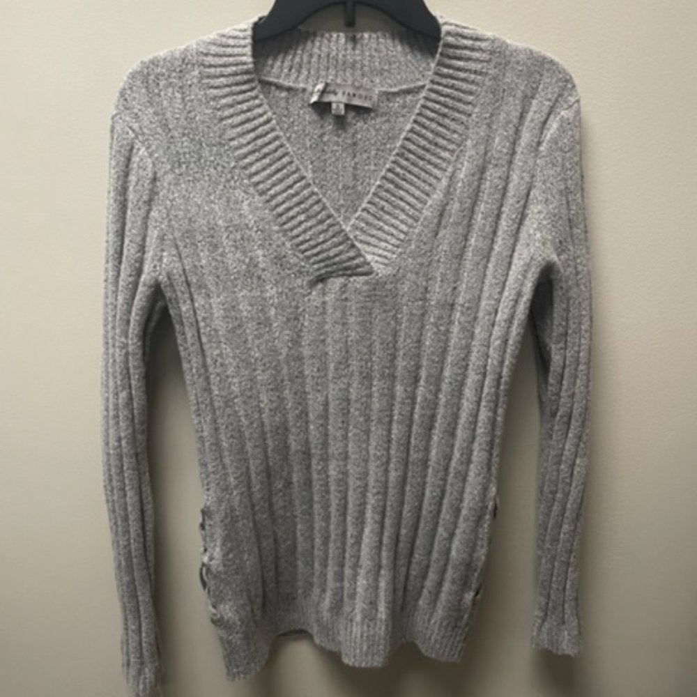 Perfect grey sweater for the cold